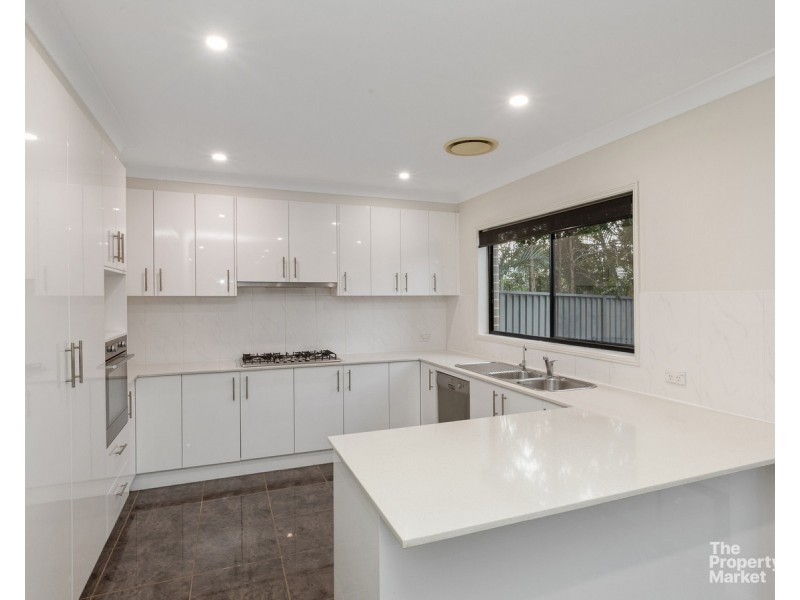 8 Connemara Street, Wadalba NSW 2259