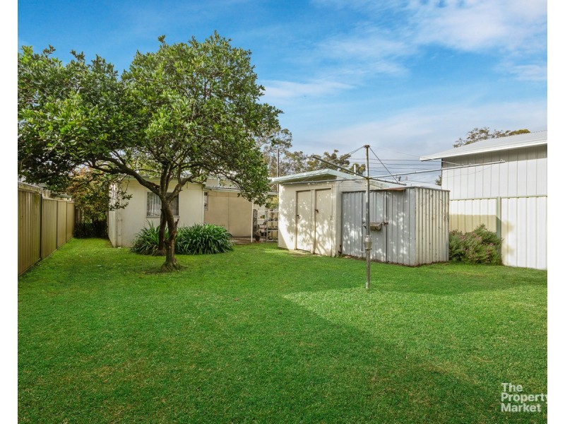 19 Montrose Street, Mannering Park NSW 2259