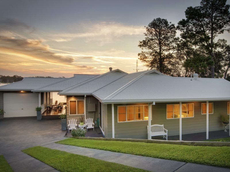 58 Gordon Avenue, Summerland Point NSW 2259