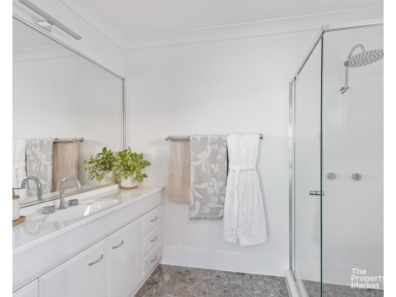 13 Larapinta Drive, Wyee Point NSW 2259