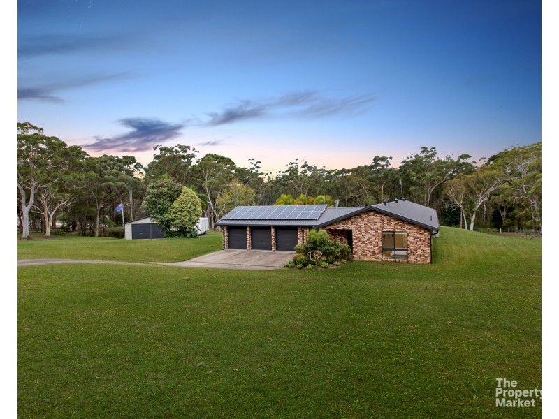 13 Larapinta Drive, Wyee Point NSW 2259