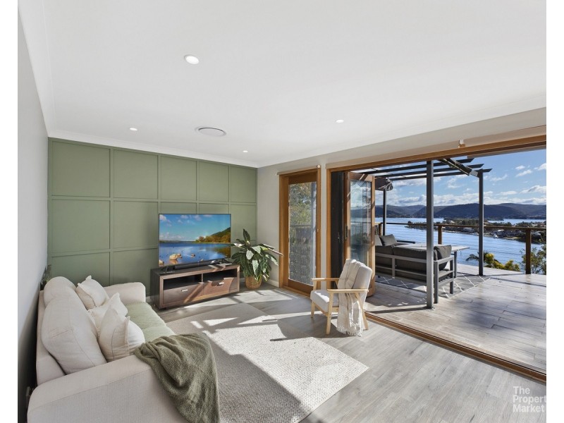 41 Daley Avenue, Daleys Point NSW 2257