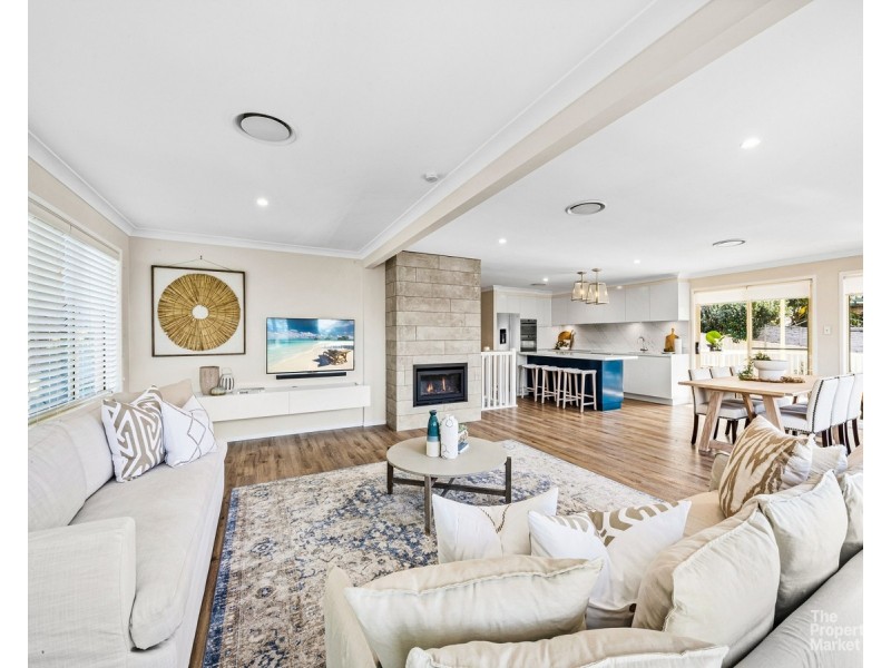 7 Palm Close, Glenning Valley NSW 2261