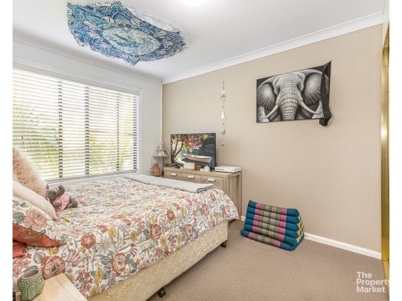 6 Indra Avenue, Summerland Point NSW 2259