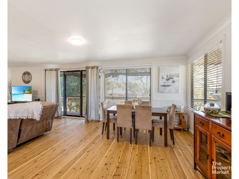 6 Indra Avenue, Summerland Point NSW 2259