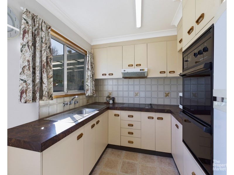 3 Kingsford Smith Drive, Berkeley Vale NSW 2261