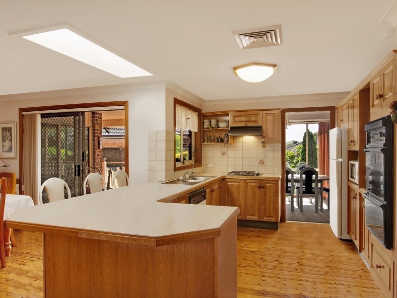 4 Bulli Place, Glenning Valley NSW 2261