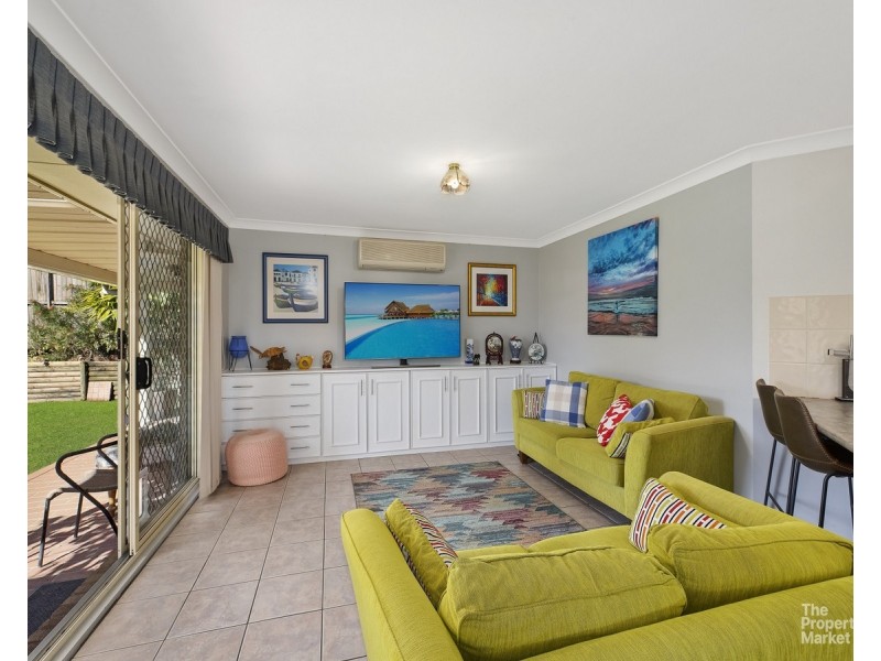 10 Deloraine Glen, Mardi NSW 2259