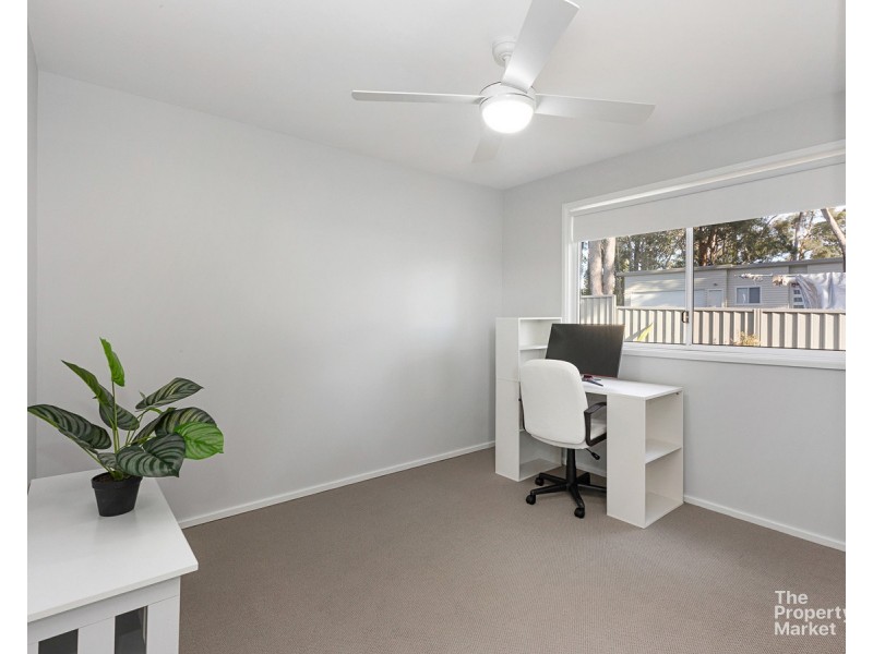 19 Harwood Close, Mannering Park NSW 2259