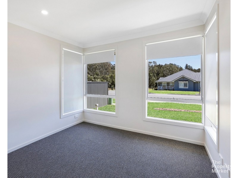 17 Fairmont Boulevard, Hamlyn Terrace NSW 2259