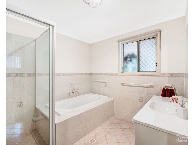 122 Bottlebrush Drive, Glenning Valley NSW 2261