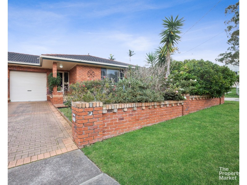 15 Yearnin Street, Gwandalan NSW 2259
