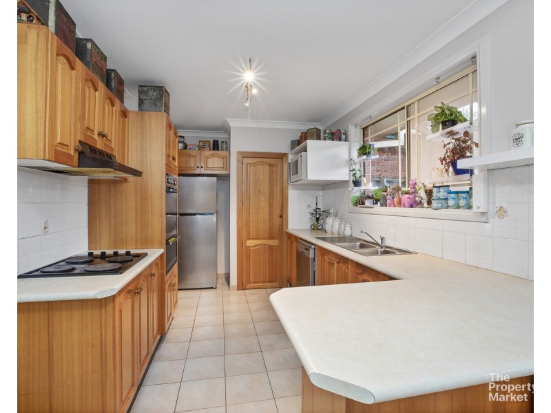 15 Yearnin Street, Gwandalan NSW 2259
