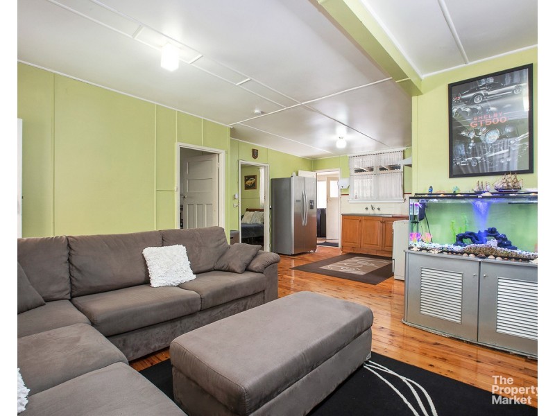 4 Cudgee Avenue, Summerland Point NSW 2259