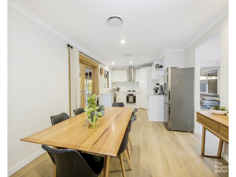 13 Honeysuckle Close, Glenning Valley NSW 2261