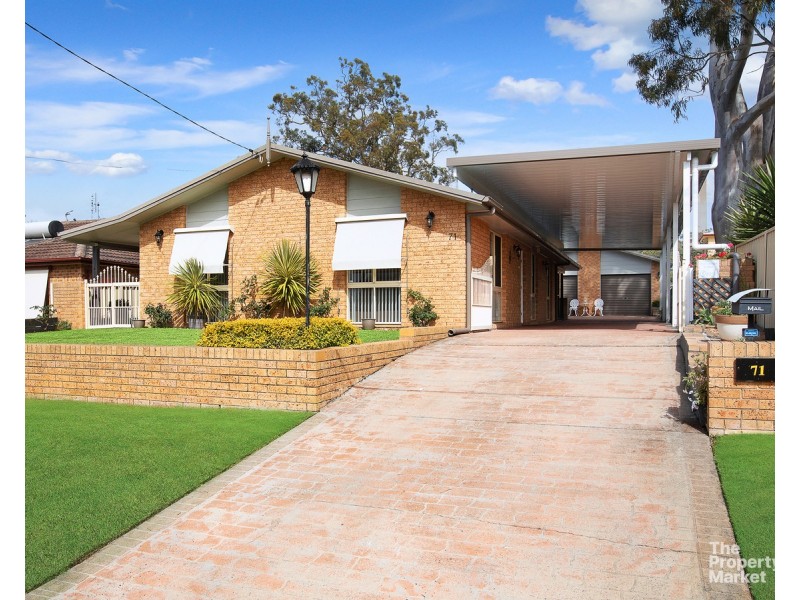 71 Campbell Parade, Mannering Park NSW 2259