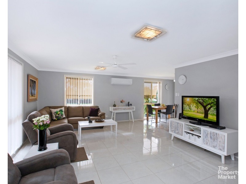 71 Campbell Parade, Mannering Park NSW 2259