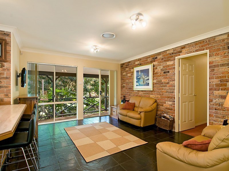 5 Currawong Road, Wamberal NSW 2260