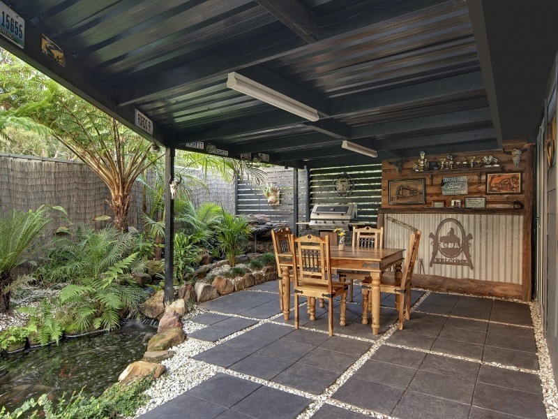 42 Agatha Avenue, Lake Munmorah NSW 2259