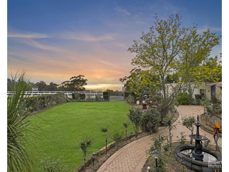 136 Hallards Road, Central Mangrove NSW 2250