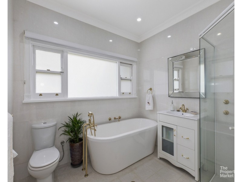 136 Hallards Road, Central Mangrove NSW 2250