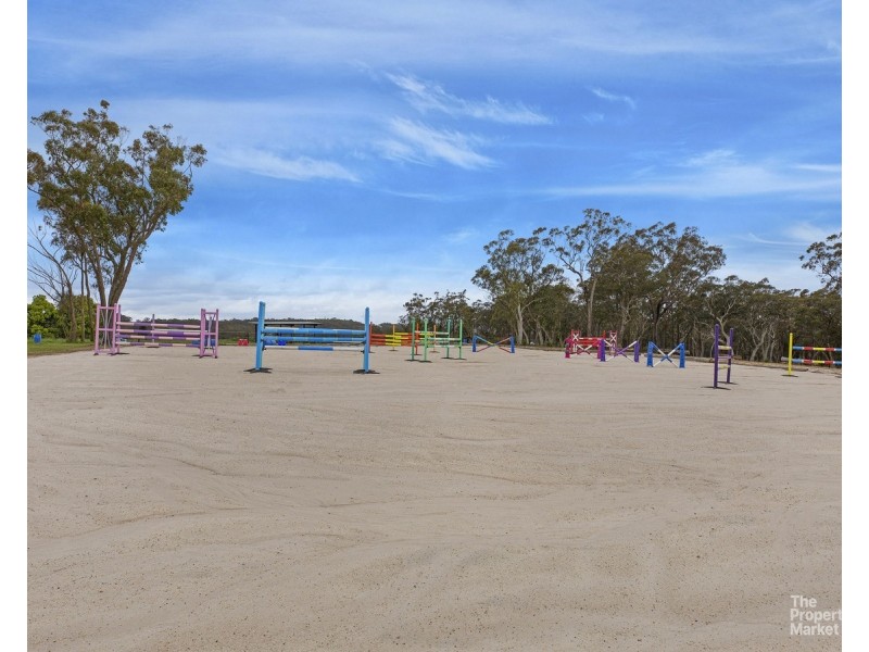 136 Hallards Road, Central Mangrove NSW 2250