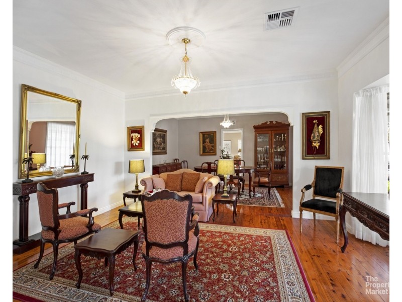 9 Holloway Drive, Jilliby NSW 2259