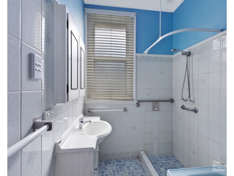 12 Norah Avenue, Charmhaven NSW 2263