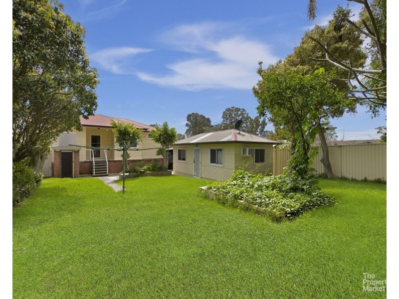 12 Norah Avenue, Charmhaven NSW 2263