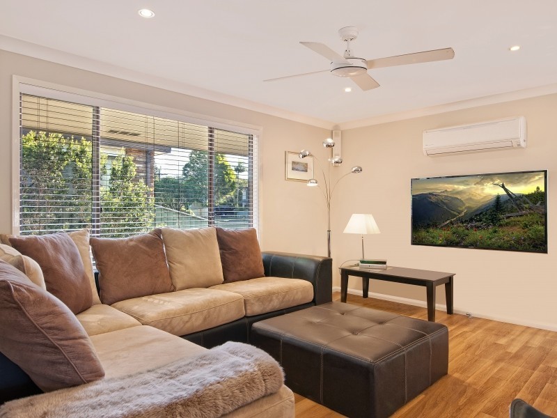 14 St James Avenue, Berkeley Vale NSW 2261