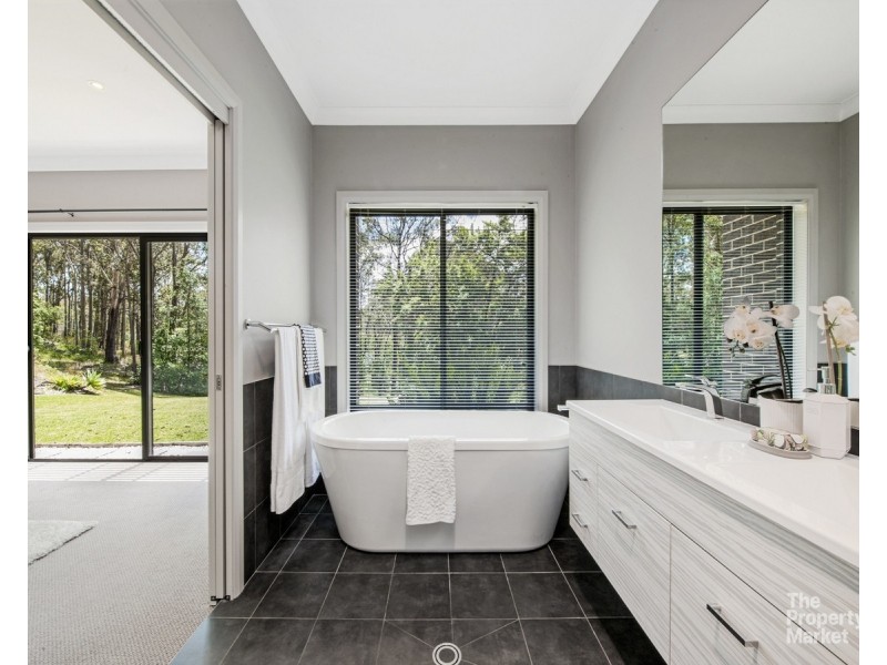 3 Little Cobbs Lane, Mardi NSW 2259