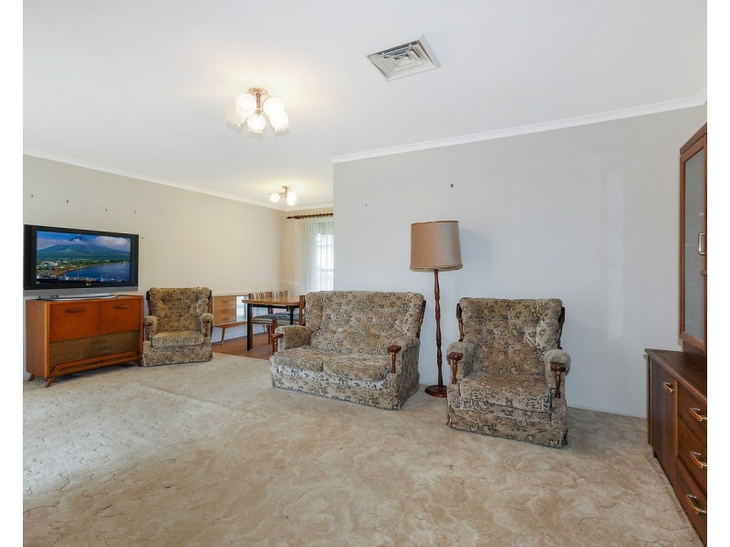 156 Winbin Crescent, Gwandalan NSW 2259