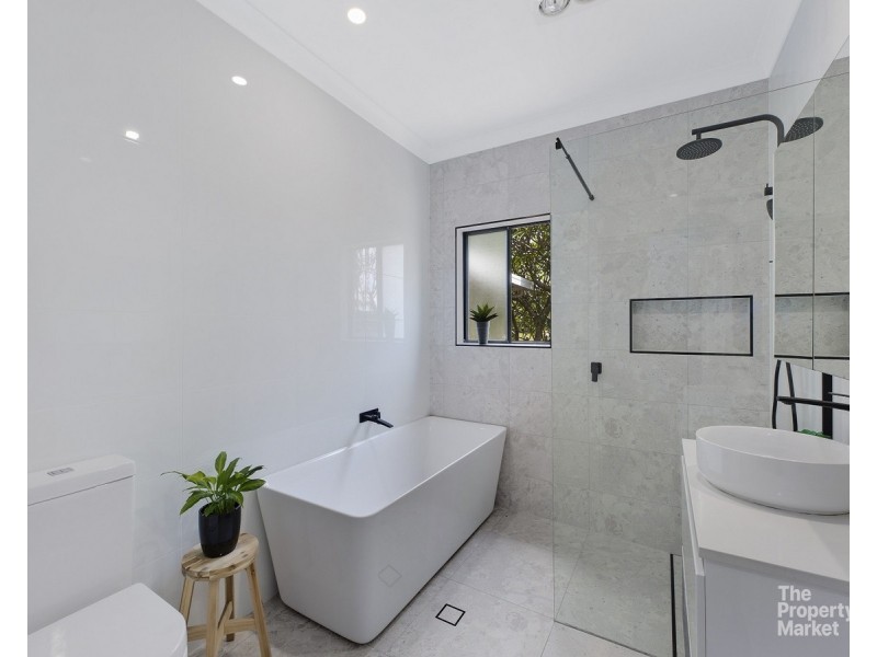 37 Kailua Avenue, Budgewoi NSW 2262