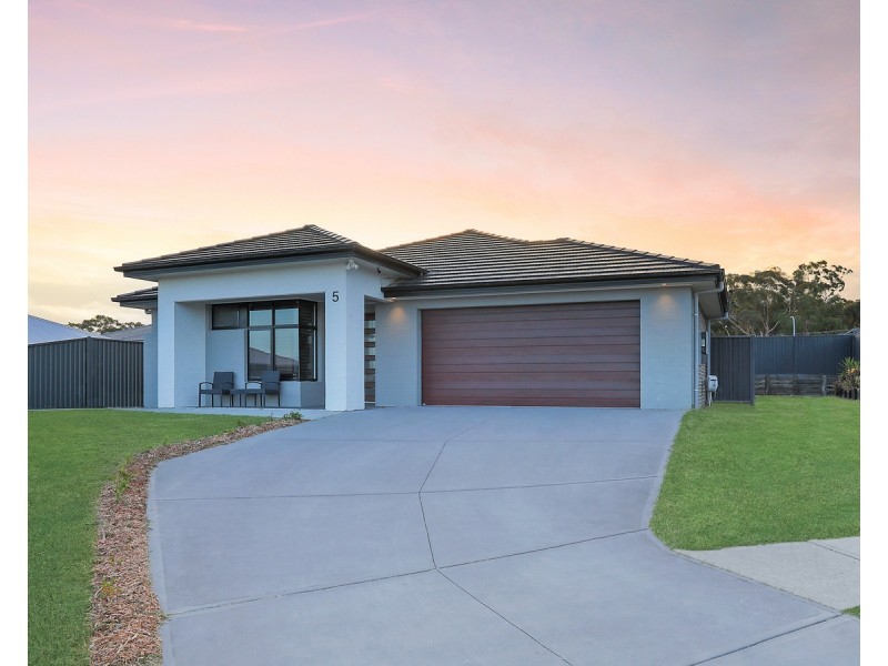 5 Rosewater Close, Gwandalan NSW 2259