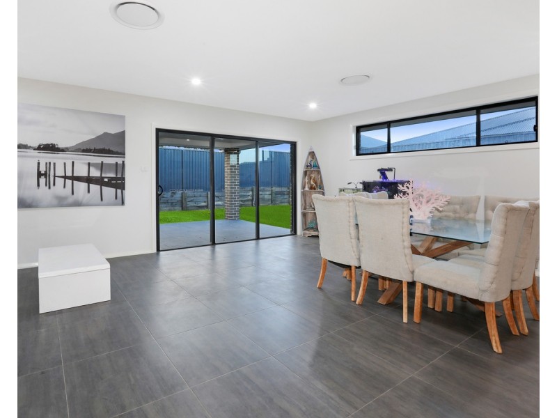 5 Rosewater Close, Gwandalan NSW 2259