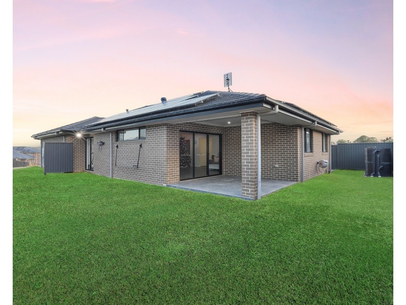 5 Rosewater Close, Gwandalan NSW 2259