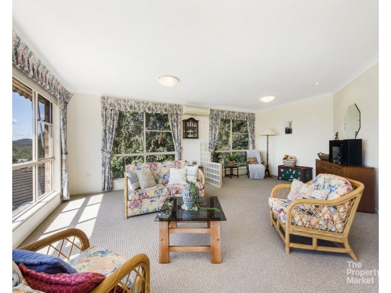4 Palm Close, Glenning Valley NSW 2261