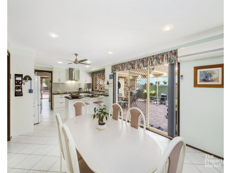 1 Bomaderry Crescent, Glenning Valley NSW 2261