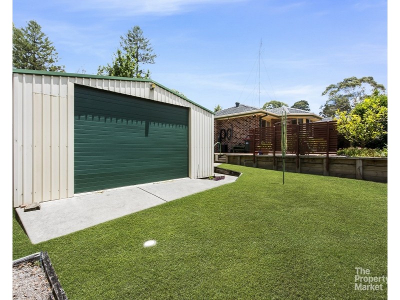 1 Bomaderry Crescent, Glenning Valley NSW 2261