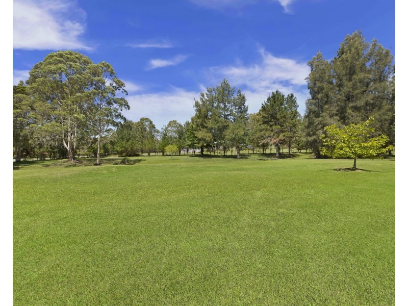 21 Holloway Drive, Jilliby NSW 2259