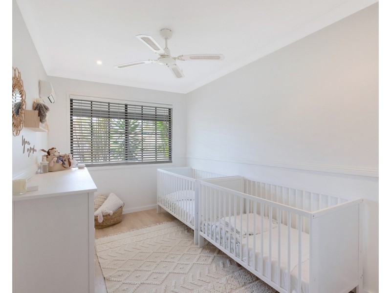 28 Spencer Road, Mannering Park NSW 2259