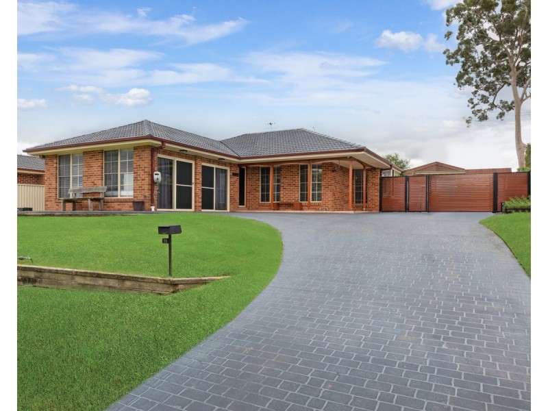 16 Daintree Crescent, Blue Haven NSW 2262