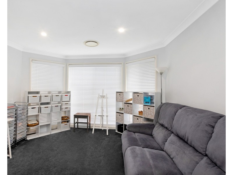 16 Daintree Crescent, Blue Haven NSW 2262