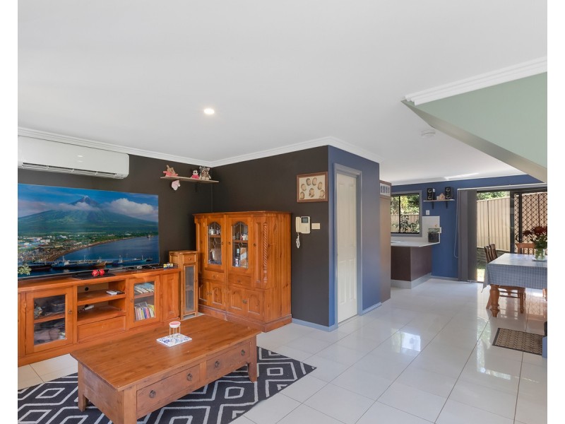 1/33 Cutler Drive, Wyong NSW 2259