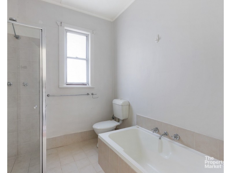 22 Kenilworth Street, Mannering Park NSW 2259