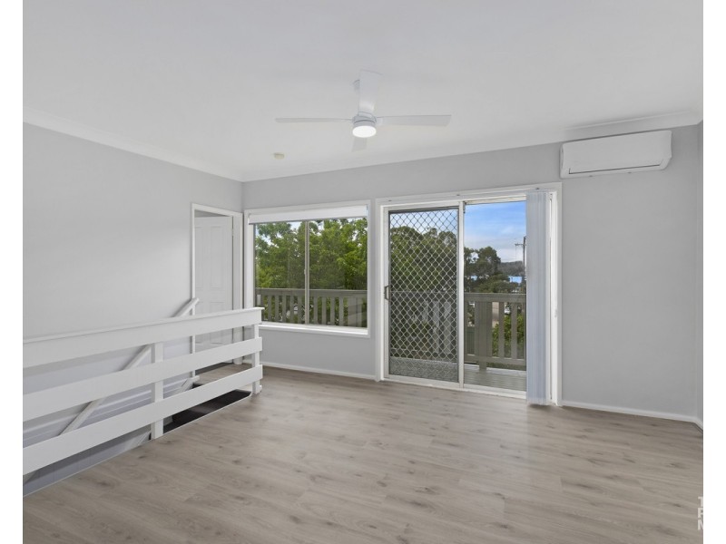 2/1 Aldinga Road, Gwandalan NSW 2259