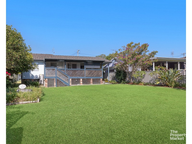 19 Leumeah Avenue, Chain Valley Bay NSW 2259