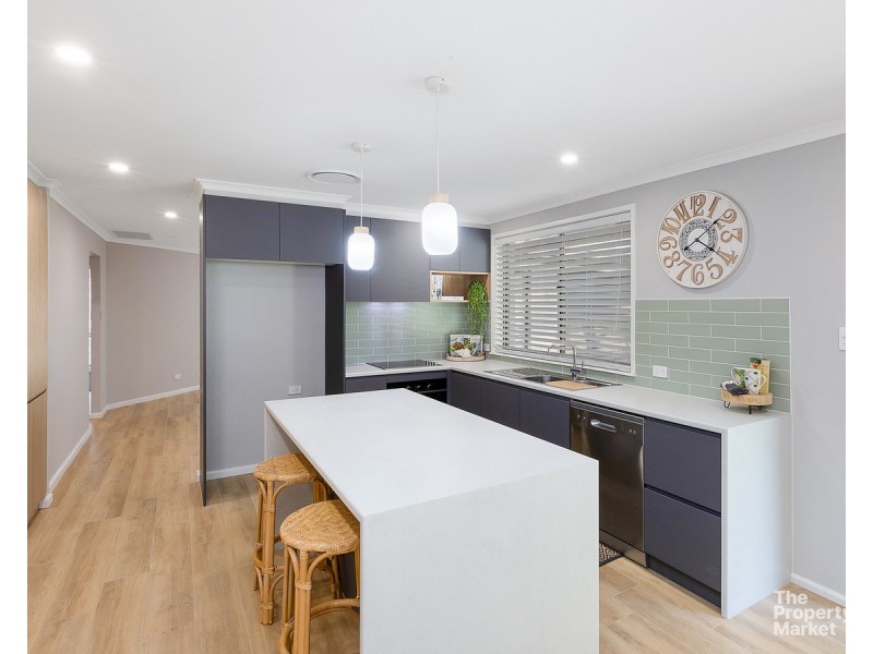 13 Elsinore Avenue, Chain Valley Bay NSW 2259