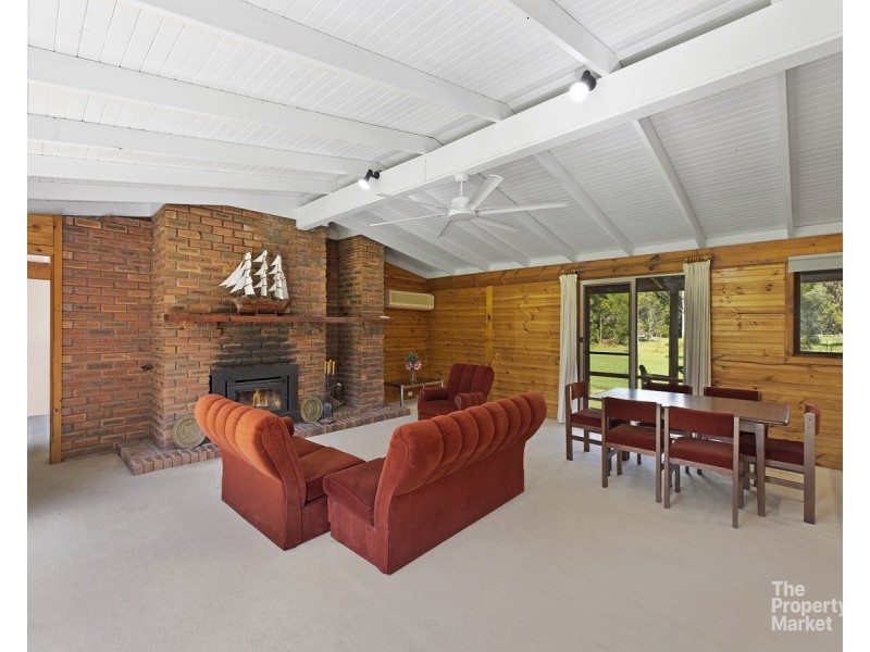 140 Enterprise Drive, Fountaindale NSW 2258