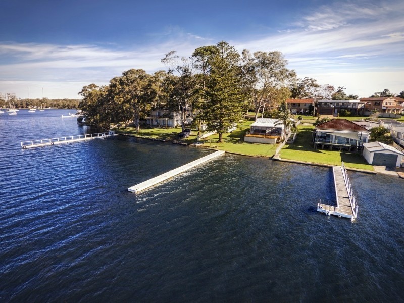 30 Scott Road, Mannering Park NSW 2259